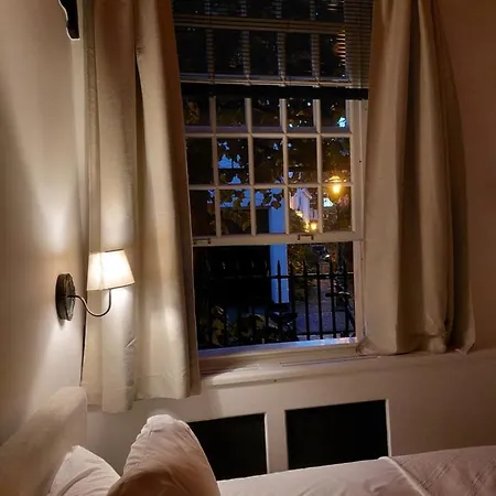 Couette-café Het Waterhof Leyde