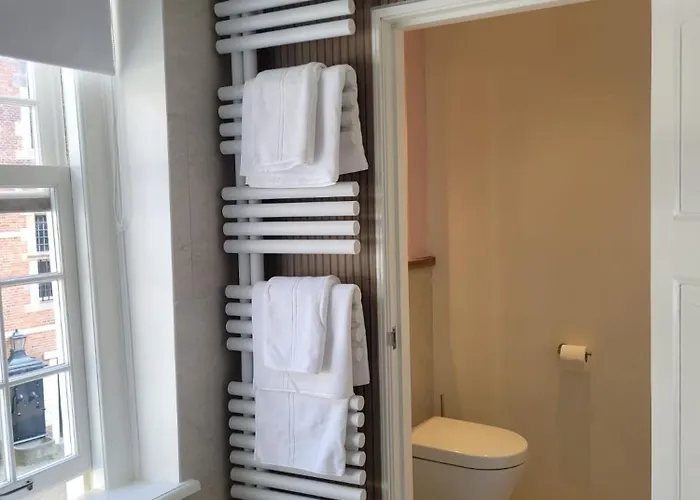 Het Waterhof Bed & Breakfast Leiden